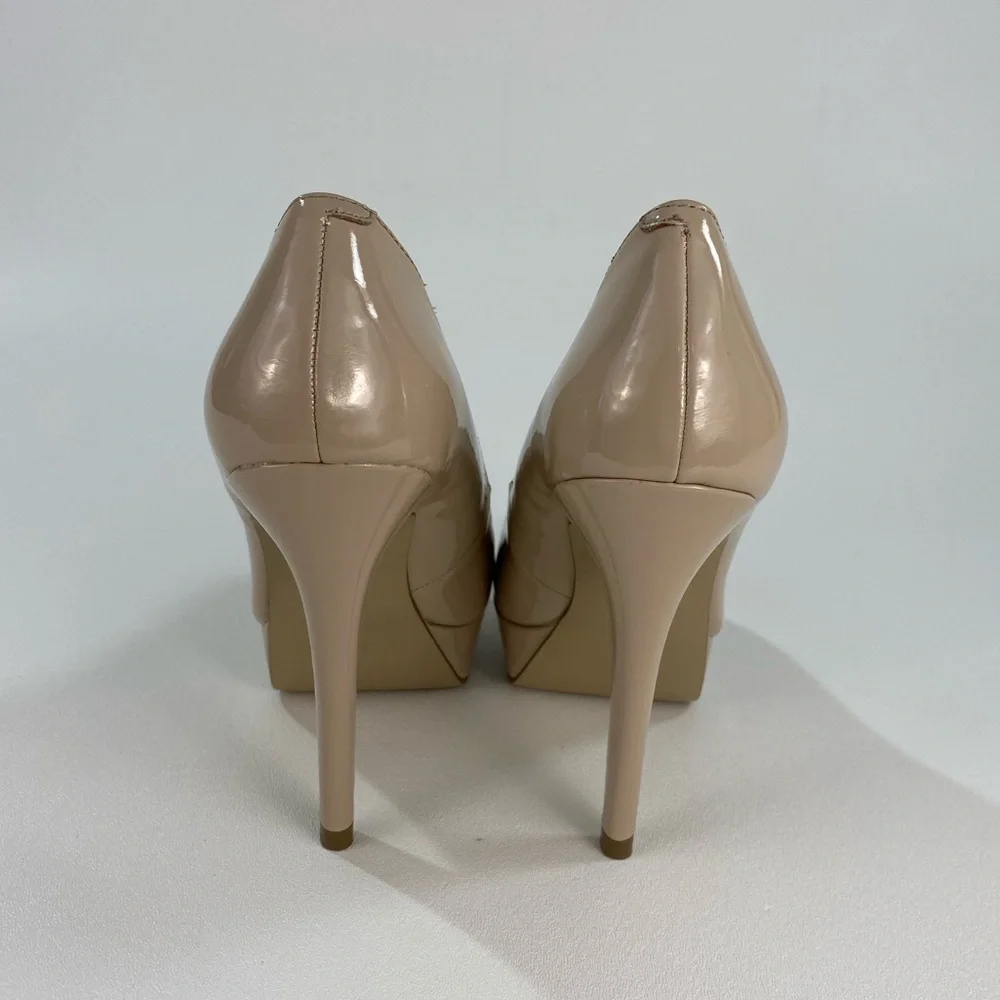 Guess Nude Platform Heels 8.5 Patent Leather Neutral Classic Girly Coquette